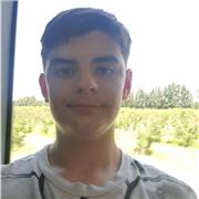 Estudiante con el título de 1° de bachillerato de ciencias de la salud, dispuesto a dar clase a jóvenes hasta 4° de la ESO.